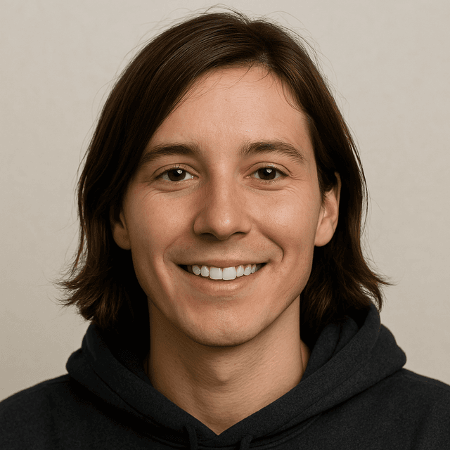 Author Alex Vega